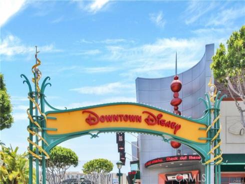 1781 E Warrenton  , Anaheim, CA