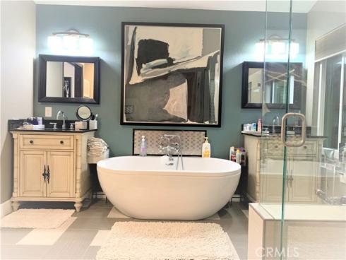 2512 W Halfmoon  , Anaheim, CA