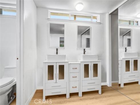 1341 S Pembrooke Lane, Anaheim, CA