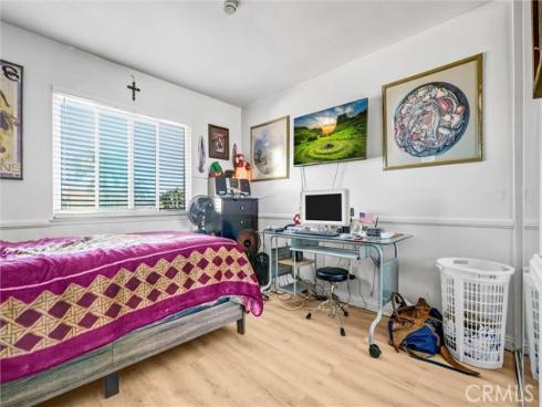 1341 S Pembrooke Lane, Anaheim, CA