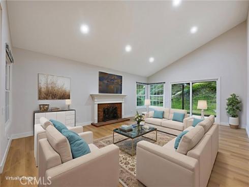 500 S Calle De Casas  , Anaheim, CA