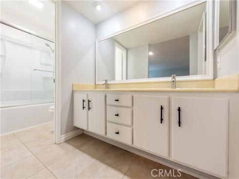 1761 E Warrenton  , Anaheim, CA