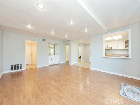 1761 E Warrenton  , Anaheim, CA