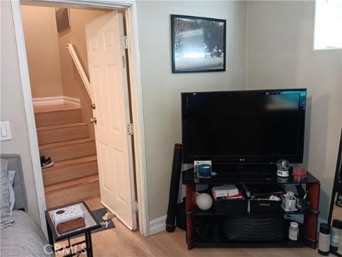 335 W Summerfield  , Anaheim, CA