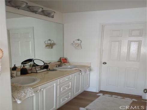 335 W Summerfield  , Anaheim, CA