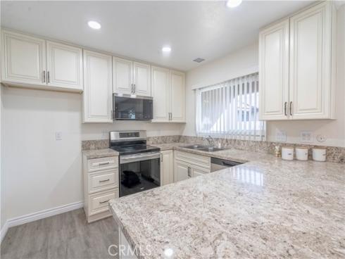 1023 S Citron St , Anaheim, CA