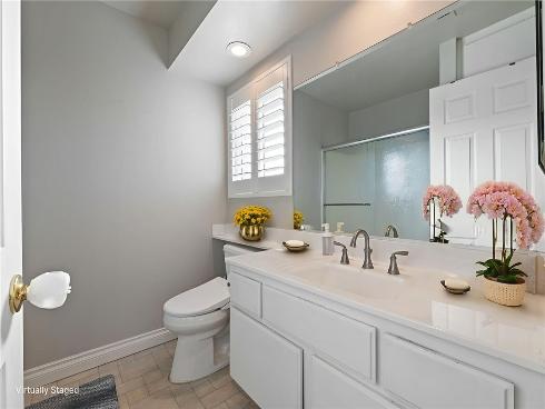 576 N Clemson  114  Drive, Anaheim, CA