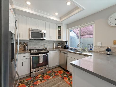 576 N Clemson  114  Drive, Anaheim, CA