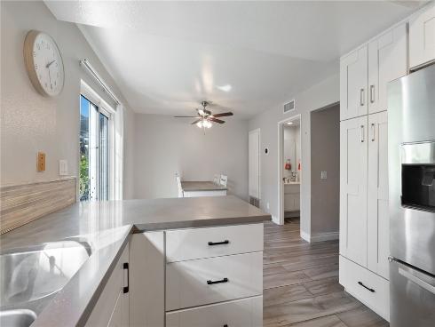 576 N Clemson  114  Drive, Anaheim, CA