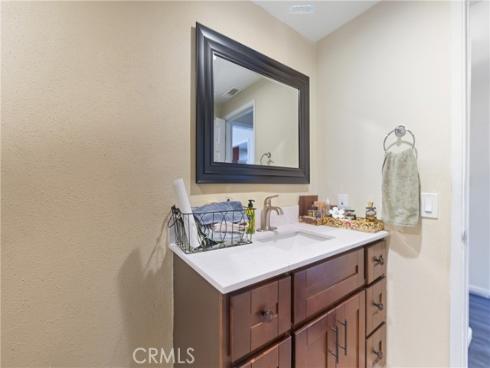 1664 W Ord , Anaheim, CA