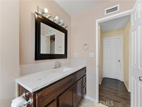 1664 W Ord , Anaheim, CA