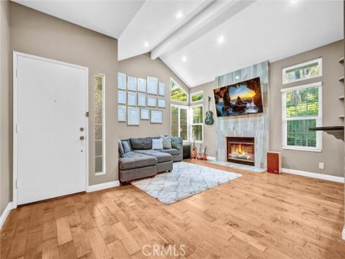 862 S Sapphire , Anaheim, CA