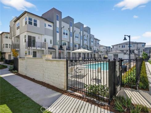 1615 W Bushell , Anaheim, CA