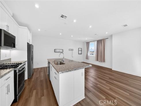 1615 W Bushell , Anaheim, CA