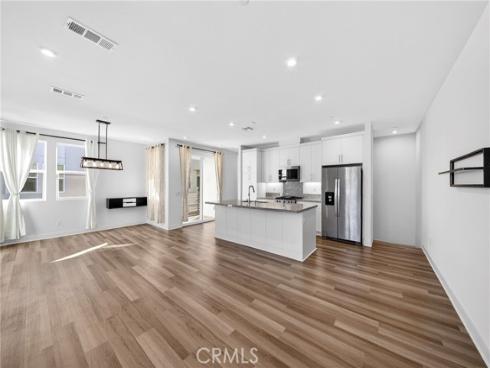 1615 W Bushell , Anaheim, CA