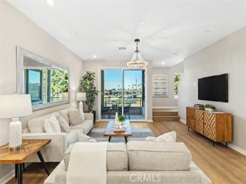 109 S Laxore 303 Street, Anaheim, CA