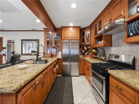 633 S Clementine , Anaheim, CA