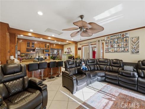 633 S Clementine , Anaheim, CA