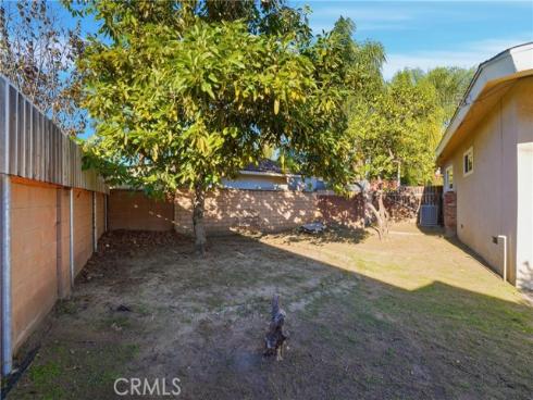 633 S Clementine , Anaheim, CA