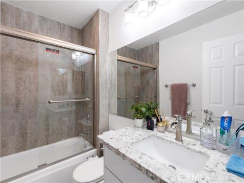 8755 E Garden View , Anaheim, CA