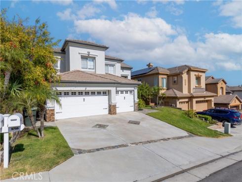 8755 E Garden View , Anaheim, CA