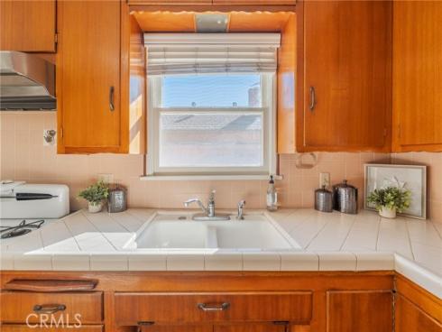 1241 S Walnut , Anaheim, CA