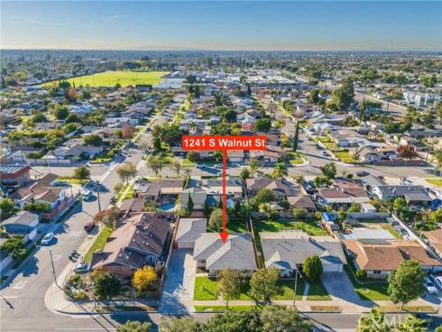 1241 S Walnut , Anaheim, CA