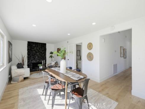 2228 E Nyon Avenue, Anaheim, CA