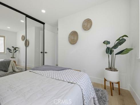 2228 E Nyon Avenue, Anaheim, CA