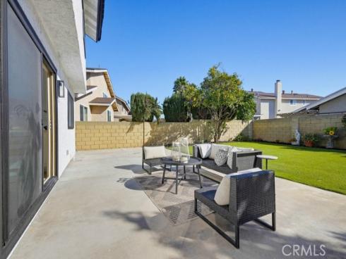 2228 E Nyon Avenue, Anaheim, CA