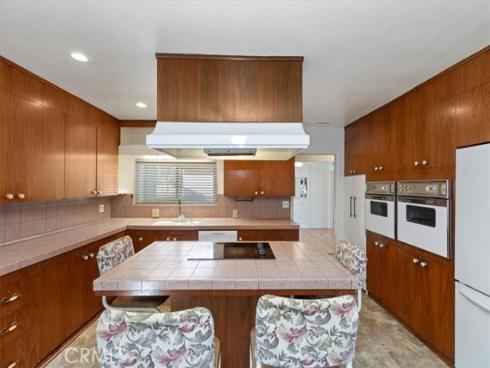 2122 W Harle , Anaheim, CA