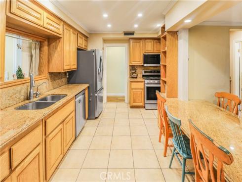 833 S Kouri , Anaheim, CA