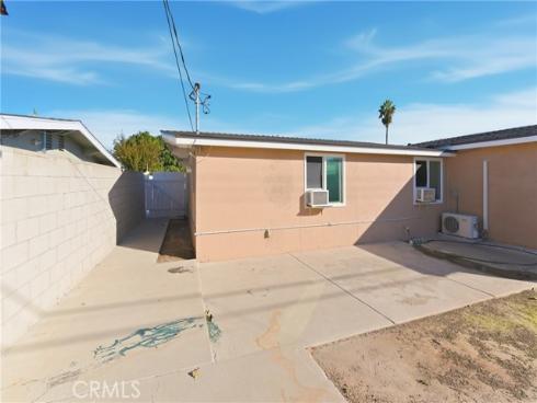 745 N N Vine St , Anaheim, CA