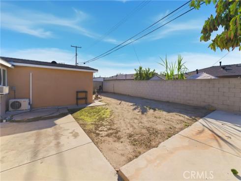 745 N N Vine St , Anaheim, CA