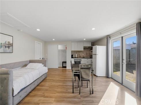 745 N N Vine St , Anaheim, CA