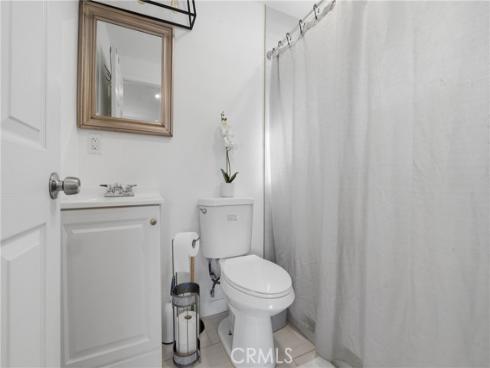 745 N N Vine St , Anaheim, CA