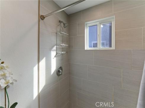 745 N N Vine St , Anaheim, CA