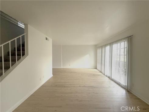 1974 W Glenoaks E Avenue, Anaheim, CA