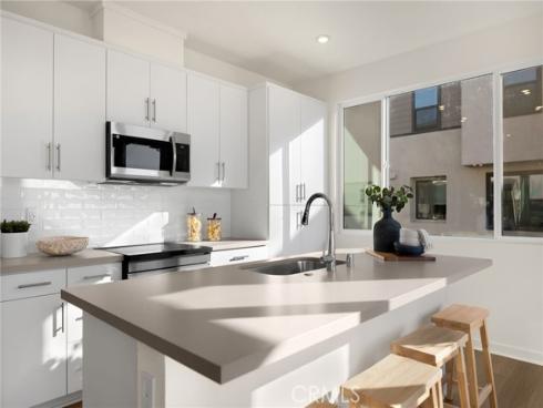 109 S Laxore 306 Street, Anaheim, CA