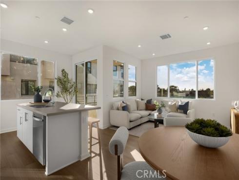 109 S Laxore 306 Street, Anaheim, CA