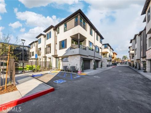 109 S Laxore 306 Street, Anaheim, CA