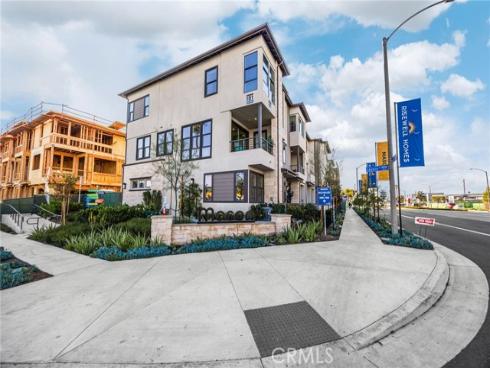 109 S Laxore 306 Street, Anaheim, CA