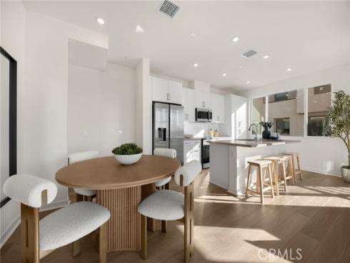 109 S Laxore 306 Street, Anaheim, CA