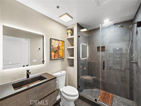 1801 E Katella 4005 , Anaheim, CA