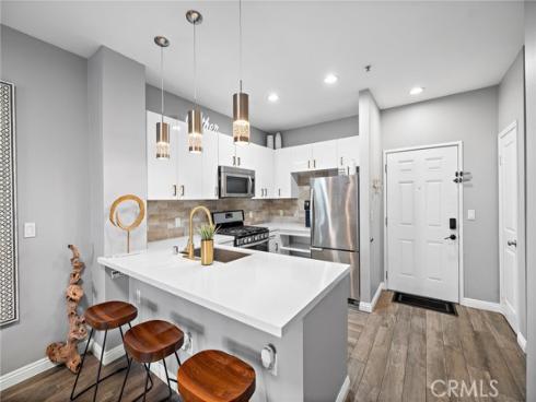 1801 E Katella 4005 , Anaheim, CA