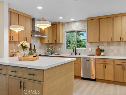 2507 E Banyan Court, Anaheim, CA