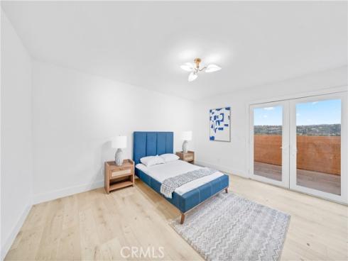 100 S Saddleback , Anaheim, CA