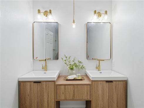 100 S Saddleback , Anaheim, CA