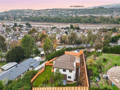 100 S Saddleback , Anaheim, CA