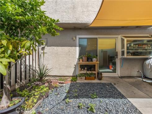 2157 W Essex Circle , Anaheim, CA